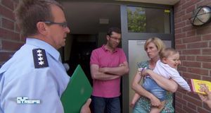 Auf Streife - Staffel 3 Episode 48: Schweinekopf Im Kinderwagen Abgelegt