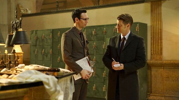 Gotham - Gotham - Staffel 2 Episode 15: Die Bombe Tickt