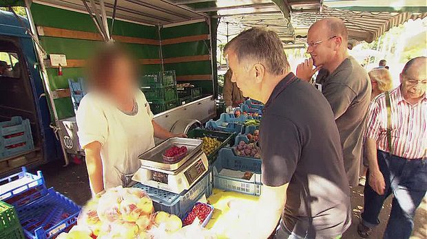 Achtung Kontrolle - Mittwoch: Undercover-einsatz Auf Dem Wochenmarkt